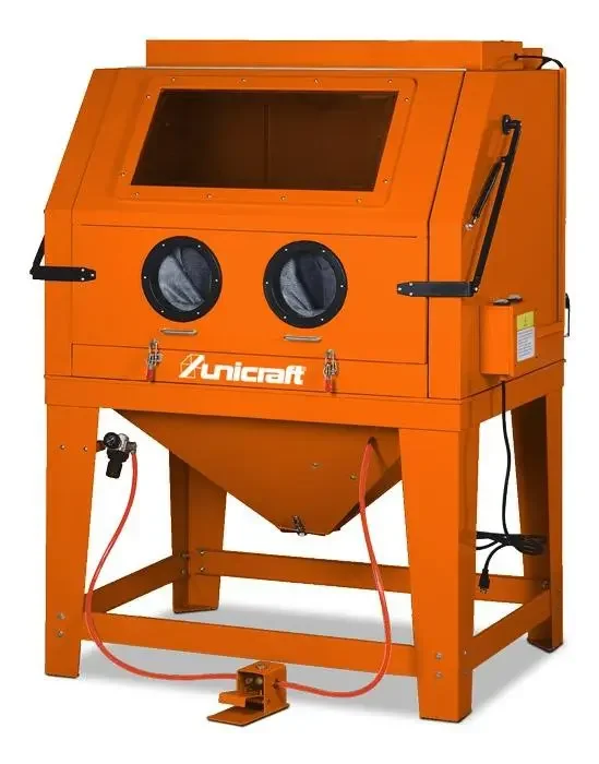 boukal1-3080879