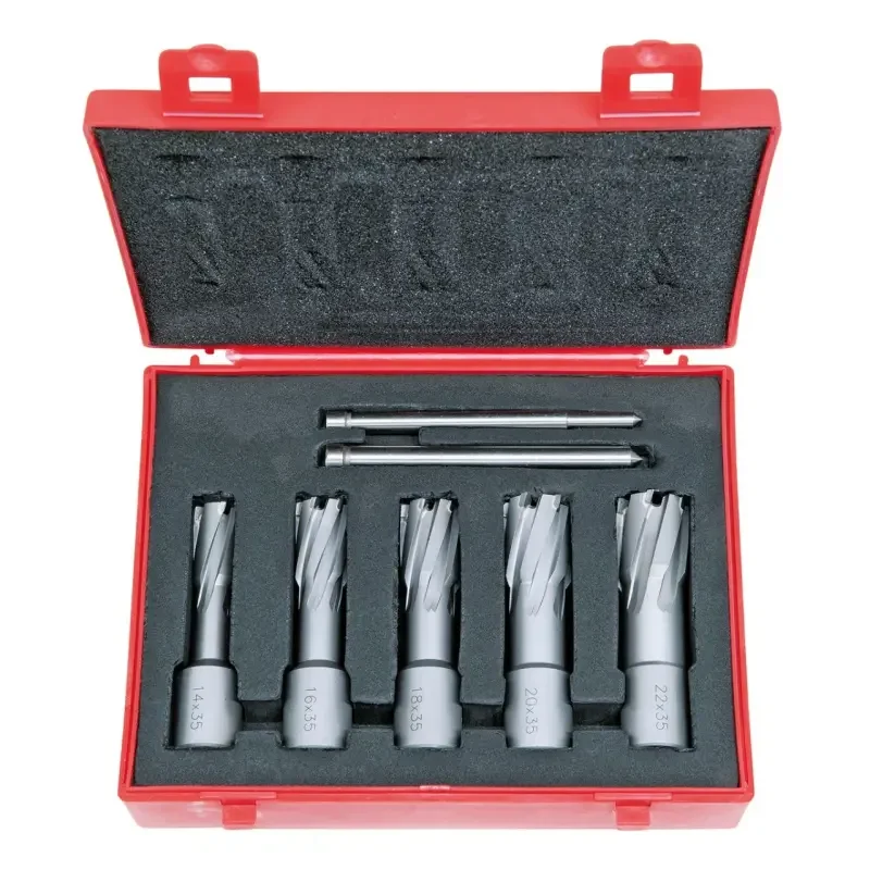 boukal1-3151421